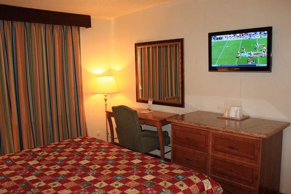 Grand Inn Fullerton Esterno foto